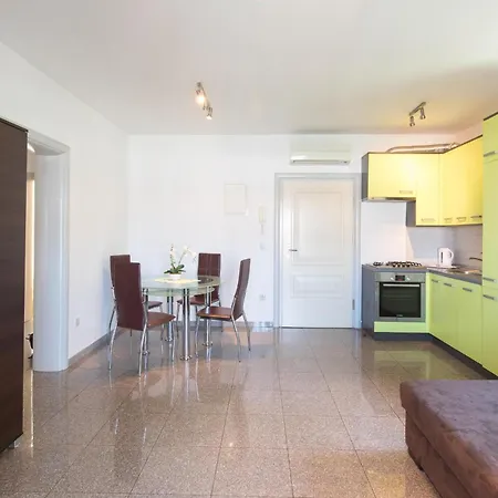 Villa Holiday Home Ore *