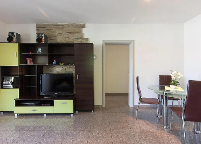 빌라 Holiday Home Ore *
