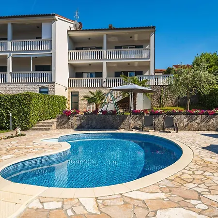 فيلة Holiday Home Ore