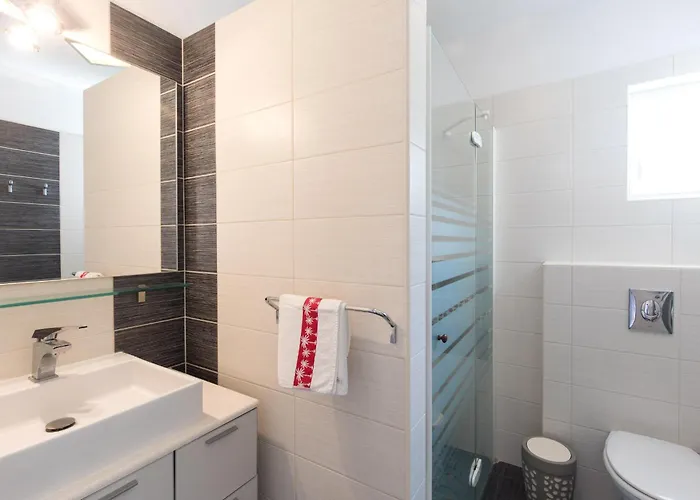 Holiday Home Ore Malinska