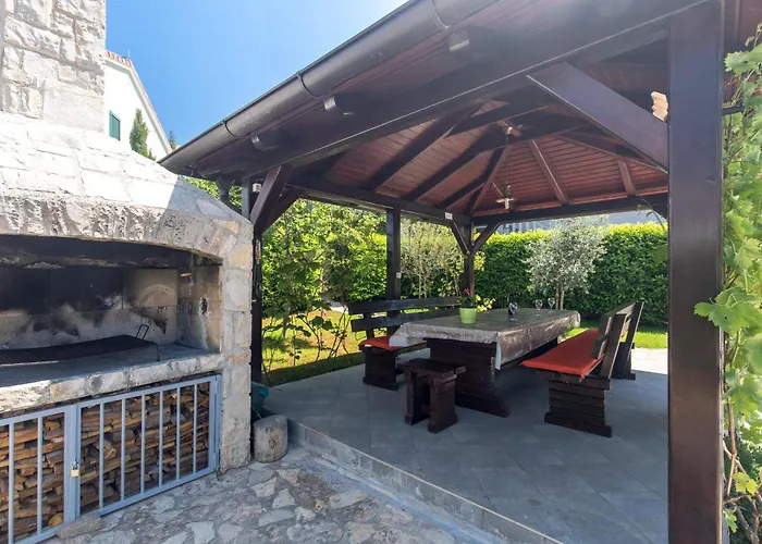 Villa Holiday Home Ore