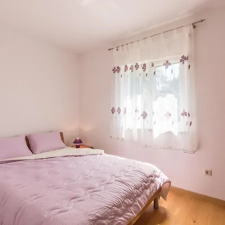 Holiday Home Ore Villa *